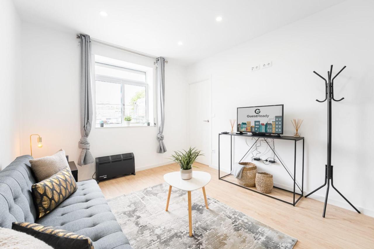 Guestready - Japandi-Chic Home In Central ポルト エクステリア 写真